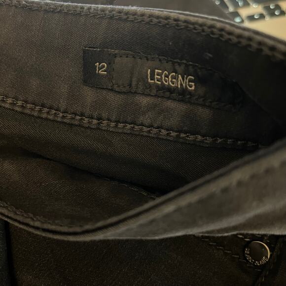 Seven7 Womens Jeans Black Denim Ankle Button Hems Leggings Whiskered Stretch 12 - Picture 4 of 11